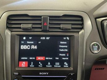 Ford Mondeo 2.0 TDCi Titanium Hatchback 5dr Diesel Powershift Euro 6 (s/s) (