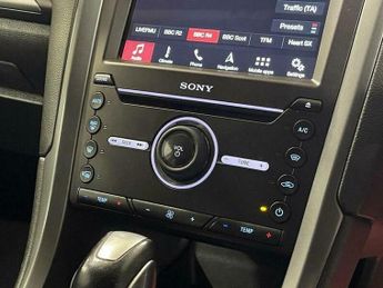 Ford Mondeo 2.0 TDCi Titanium Hatchback 5dr Diesel Powershift Euro 6 (s/s) (