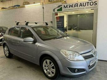 Vauxhall Astra 1.6i 16v Design Hatchback 5dr Petrol Manual (155 g/km, 113 bhp)