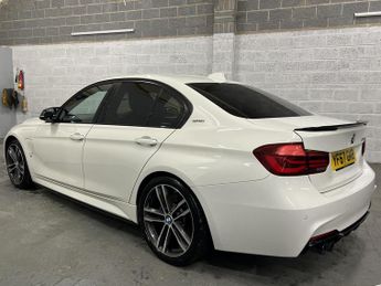BMW 3 Series 2.0 330e 7.6kWh M Sport Shadow Edition Saloon 4dr Petrol Plug-in