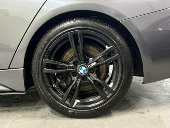 BMW 3 Series 3.0 330d M Sport Saloon 4dr Diesel Auto Euro 6 (s/s) (258 ps)