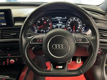 Audi A6 Avant 2.0 TDI ultra Black Edition Estate 5dr Diesel S Tronic Euro 6 (s