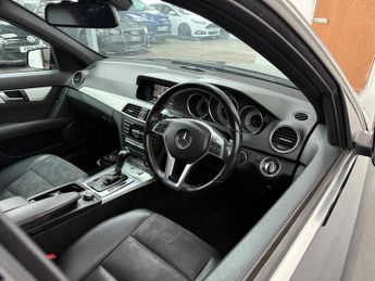 Mercedes-Benz C Class 2.1 C220 CDI AMG Sport Plus Saloon 4dr Diesel G-Tronic+ Euro 5 (