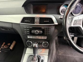 Mercedes-Benz C Class 2.1 C220 CDI AMG Sport Plus Saloon 4dr Diesel G-Tronic+ Euro 5 (