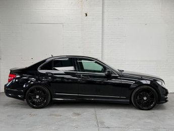 Mercedes-Benz C Class 2.1 C220 CDI AMG Sport Plus Saloon 4dr Diesel G-Tronic+ Euro 5 (