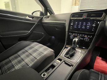 Volkswagen Golf 2.0 TDI GTD Hatchback 5dr Diesel DSG Euro 6 (s/s) (184 ps)