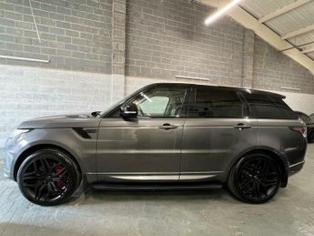 Land Rover Range Rover Sport 3.0 SD V6 Autobiography Dynamic SUV 5dr Diesel Auto 4WD Euro 6 (