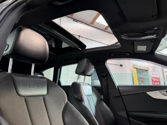 Audi A4 Avant 2.0 TDI ultra S line S Tronic Euro 6 (s/s) 5dr