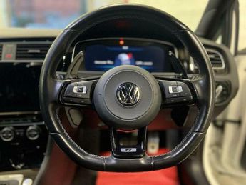 Volkswagen Golf 2.0 TSI R Hatchback 5dr Petrol DSG 4Motion Euro 6 (s/s) (300 ps)