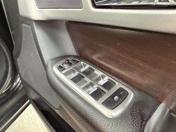Jaguar XF 2.2d Luxury Auto Euro 5 (s/s) 4dr
