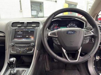Ford Mondeo 1.5 TDCi ECOnetic Titanium Euro 6 (s/s) 5dr