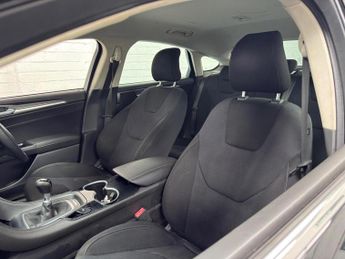Ford Mondeo 1.5 TDCi ECOnetic Titanium Euro 6 (s/s) 5dr