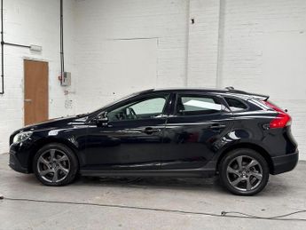Volvo V40 Cross Country 1.6 D2 Lux Powershift Euro 5 (s/s) 5dr