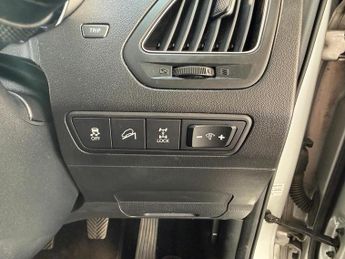 Hyundai ix35 2.0 CRDi Premium 4WD Euro 5 5dr