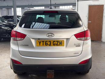 Hyundai ix35 2.0 CRDi Premium 4WD Euro 5 5dr