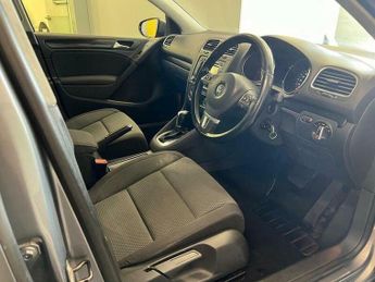 Volkswagen Golf 1.6 TDI Match Hatchback 5dr Diesel DSG Euro 5 (105 ps)
