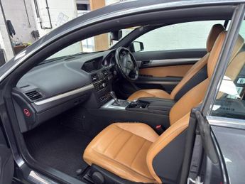 Mercedes-Benz E Class 3.0 E350 CDI V6 BlueEfficiency Sport G-Tronic Euro 5 2dr