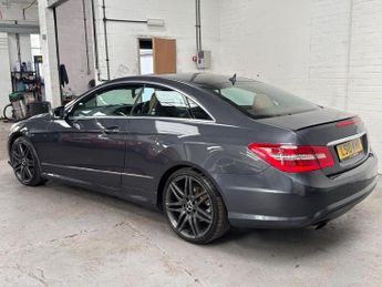 Mercedes-Benz E Class 3.0 E350 CDI V6 BlueEfficiency Sport G-Tronic Euro 5 2dr