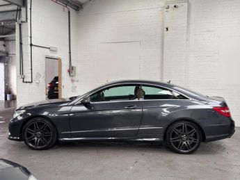 Mercedes-Benz E Class 3.0 E350 CDI V6 BlueEfficiency Sport G-Tronic Euro 5 2dr