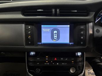 Jaguar Xf R-sport Auto Black Pack