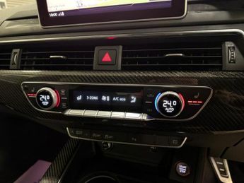Audi A4 Rs4 Tfsi Quattro Carbon Edition Avant