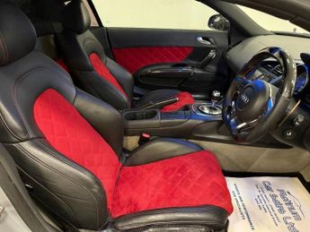 Audi R8 4.2 Fsi Quattro 