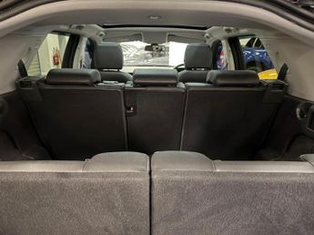 Land Rover Discovery Sport Td4 Hse Auto 7 Seater Black Pack