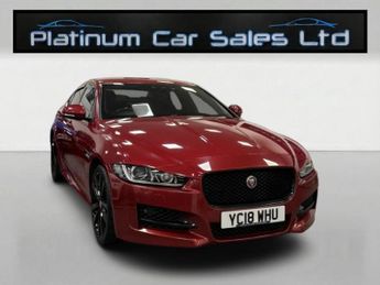 Jaguar XE R-sport Awd Black Pack