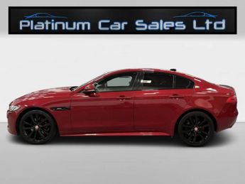 Jaguar Xe R-sport Awd Black Pack