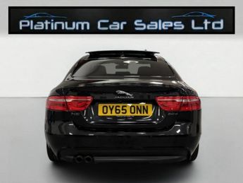Jaguar Xe R-sport Auto Black Pack