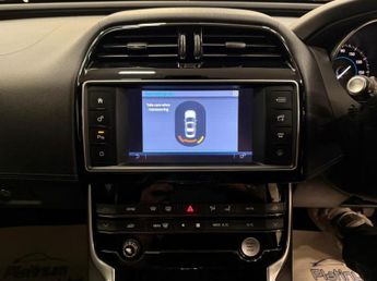 Jaguar Xe R-sport Auto Black Pack