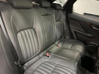 Jaguar F-pace Portfolio Awd Black Pack Auto