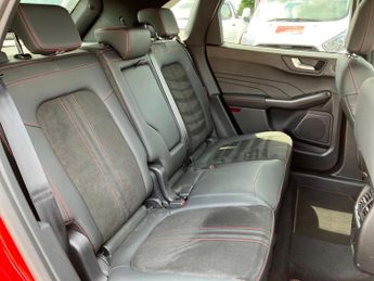 Ford Kuga 2.5 PHEV ST-Line 5dr CVT