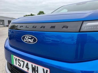 Ford Explorer 210kW Select 77kWh 5dr Auto