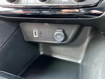 Vauxhall Corsa 100kW Yes 50kWh 5dr Auto