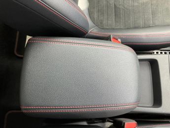 Ford Kuga 2.5 PHEV ST-Line Edition 5dr CVT