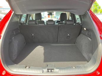 Ford Kuga 2.5h Duratec Vignale SUV 5dr Petrol Hybrid CVT Euro 6 (s/s) (190