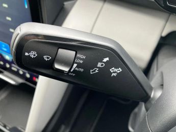 Ford Capri Extended Range 77kWh Premium SUV 5dr Electric Auto (286 ps)