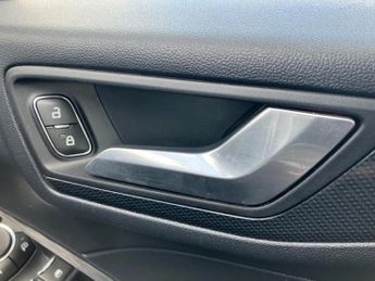 Ford Kuga 2.5 EcoBoost Duratec 14.4kWh ST-Line SUV 5dr Petrol Plug-in Hybr