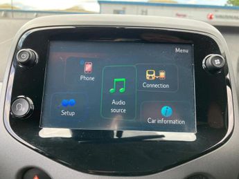 Toyota AYGO 1.0 VVT-i X-Trend TSS 5dr