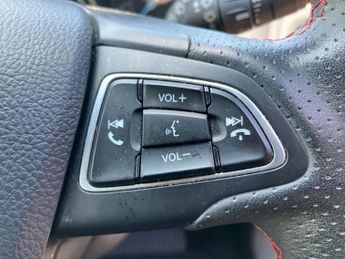 Ford Focus 1.0 EcoBoost 140 ST-Line X 5dr