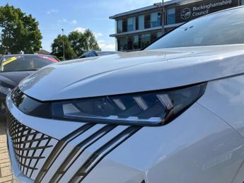 Peugeot 3008 1.2 Hybrid 136 GT 5dr e-DSC6