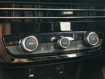 Vauxhall Mokka 100kW Design 50kWh 5dr Auto