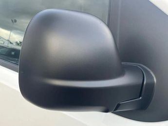 Vauxhall Vivaro 1.5 Turbo D 120 Pro H1 Van