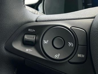 Vauxhall Corsa 100kW Yes 50kWh 5dr Auto