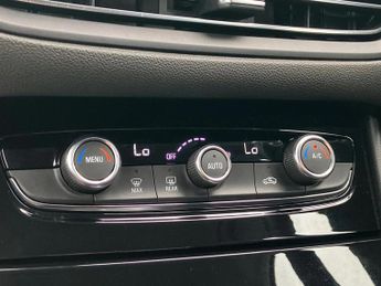 Vauxhall Grandland 1.6 Hybrid GS Line 5dr Auto