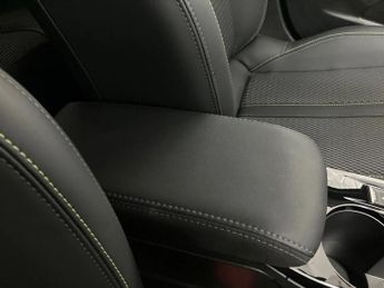 Peugeot 208 115kW GT 51kWh 5dr Auto