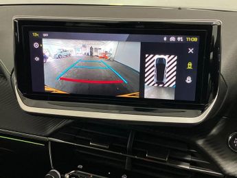 Peugeot 208 1.2 Hybrid 100 GT 5dr e-DSC6