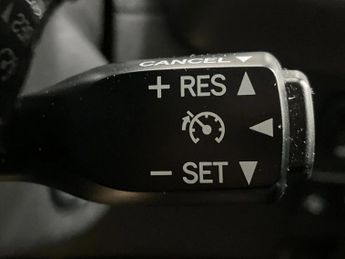 Toyota AYGO 1.0 VVT-i X-Trend TSS 5dr