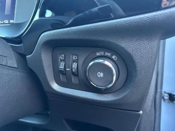 Vauxhall Corsa 100kW Yes 50kWh 5dr Auto